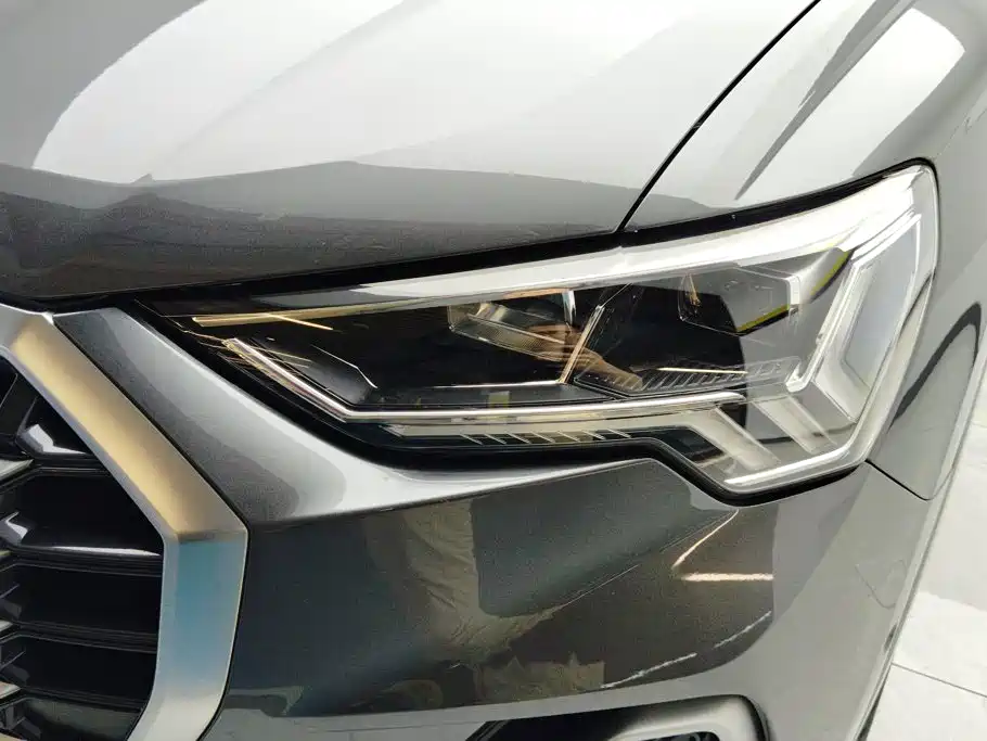 Audi Q3 — миниатюра 5