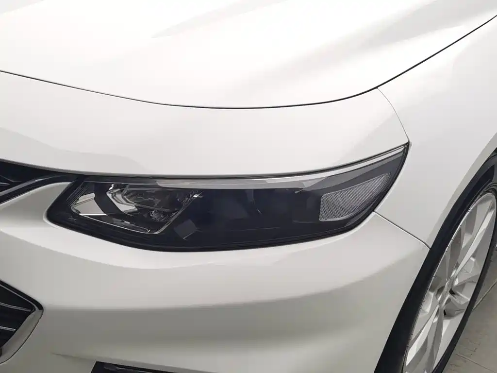 Chevrolet Malibu XL — миниатюра 7