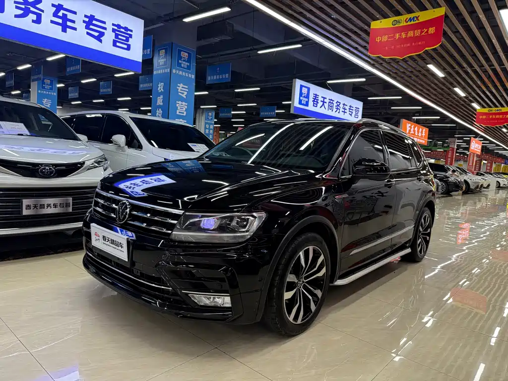 Купить Volkswagen Tiguan L