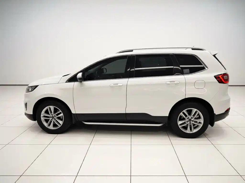 Ford Edge — миниатюра 25