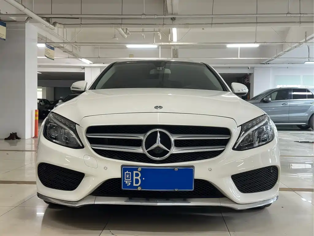 Mercedes-Benz C-Class — миниатюра 2