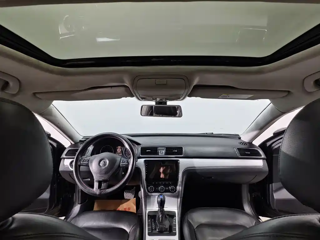 Volkswagen Passat — миниатюра 10