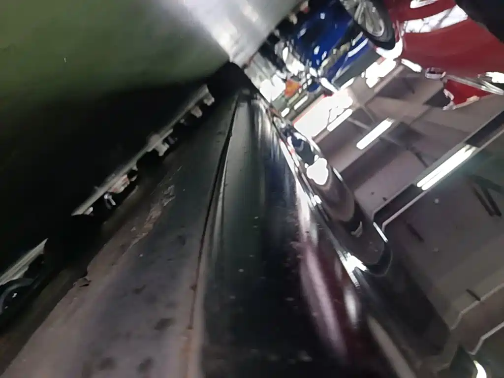 Tesla Model 3 — миниатюра 21