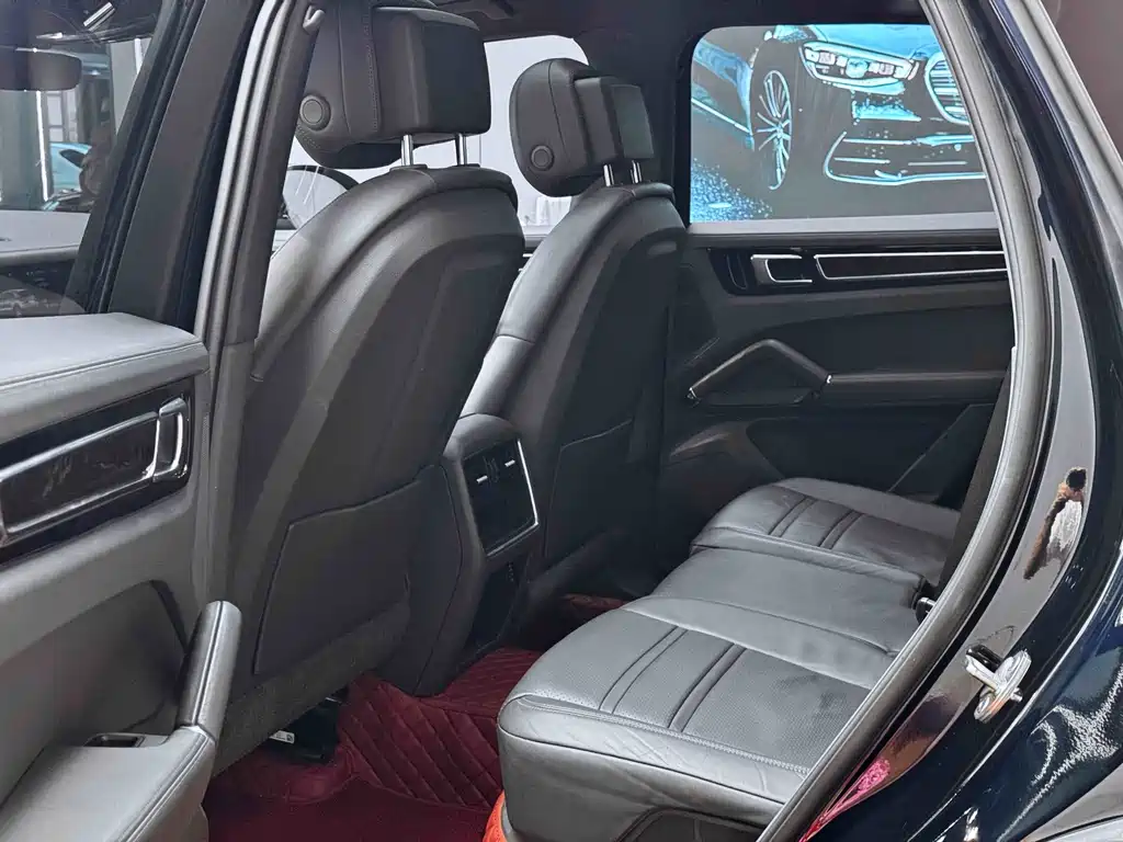 Porsche Cayenne 2018 Cayenne 3.0T