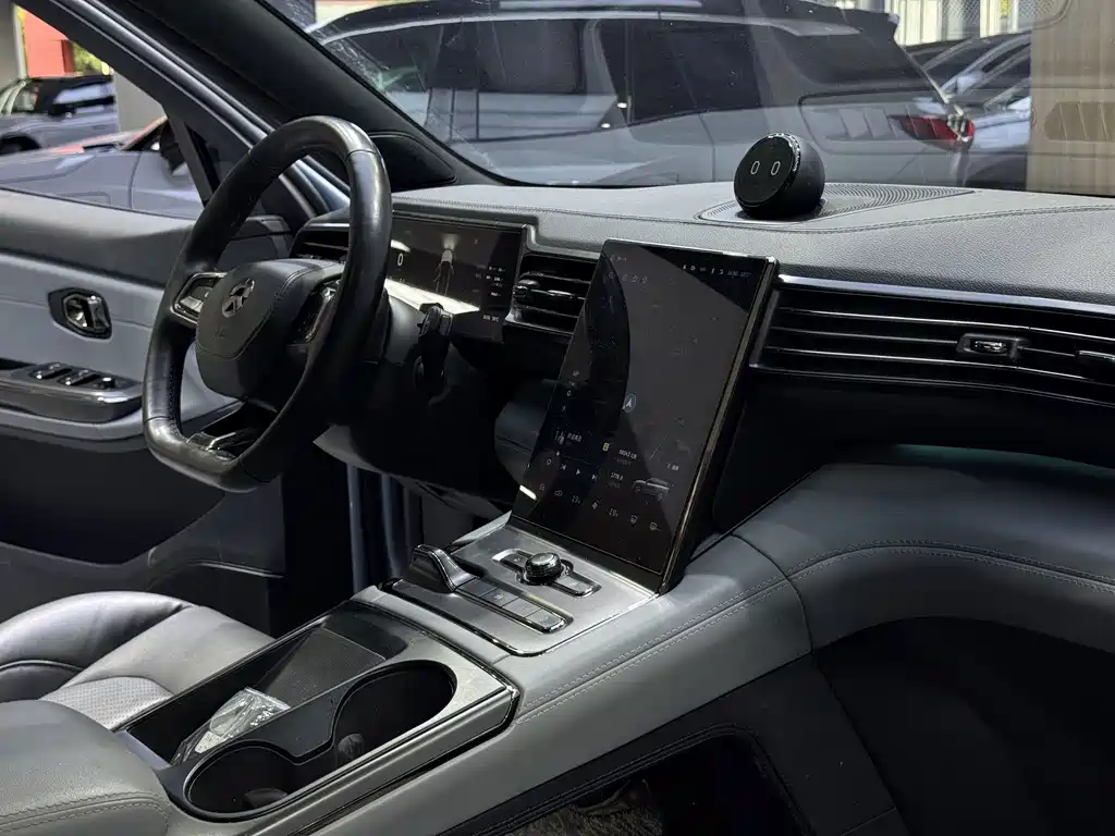NIO ES6 — миниатюра 17