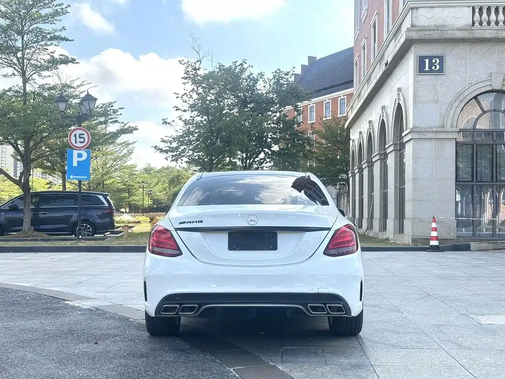 Mercedes-Benz C-Class — миниатюра 9