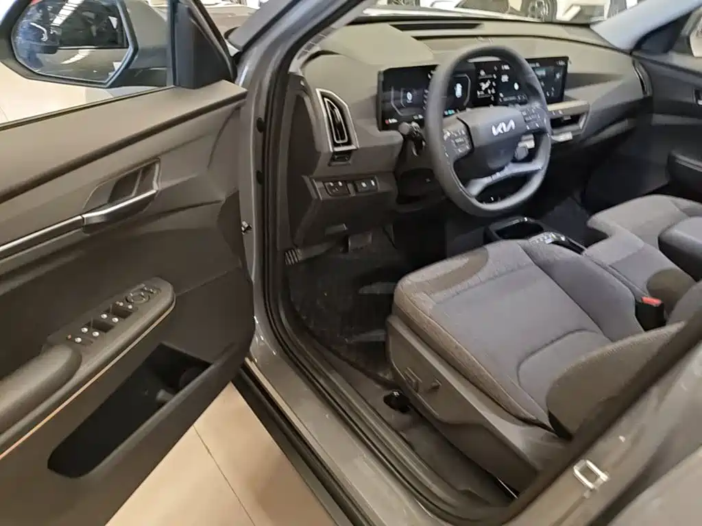 Kia EV5 — миниатюра 16