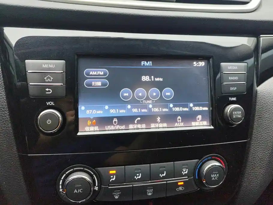 Nissan Qashqai — миниатюра 13