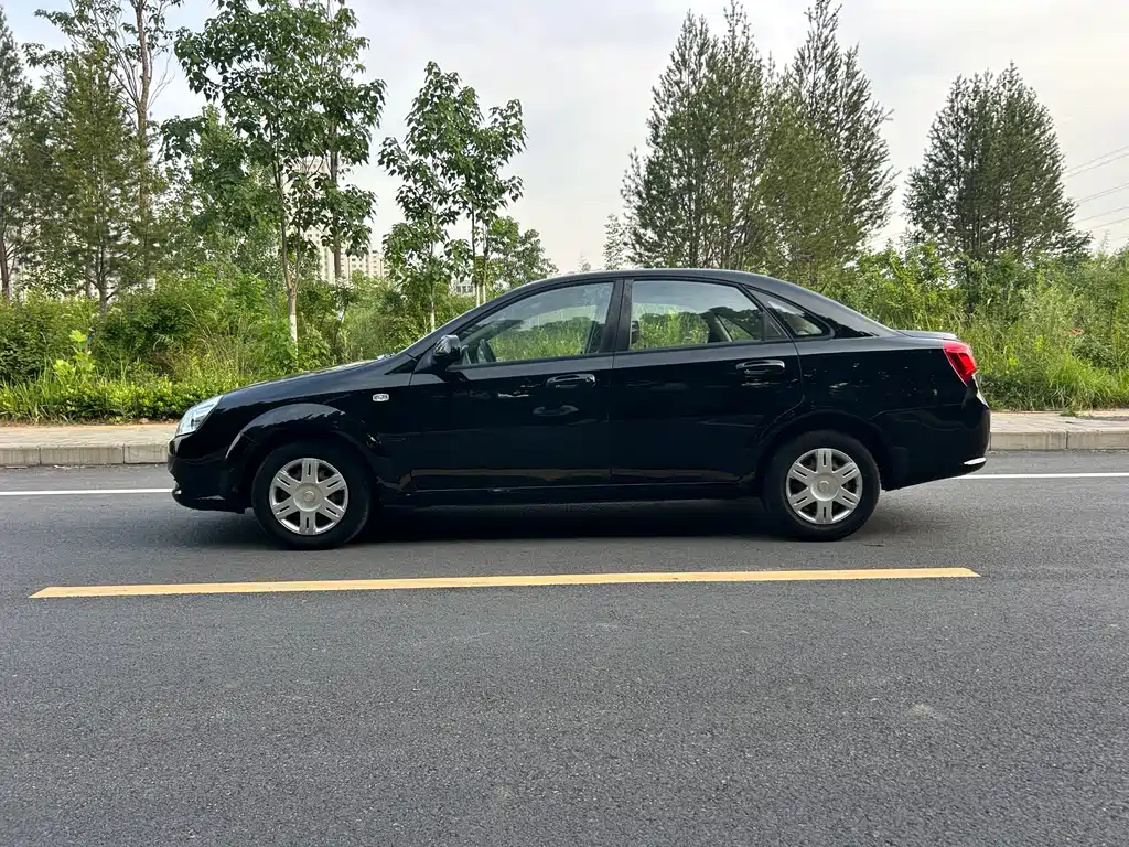 Buick Excelle — миниатюра 4