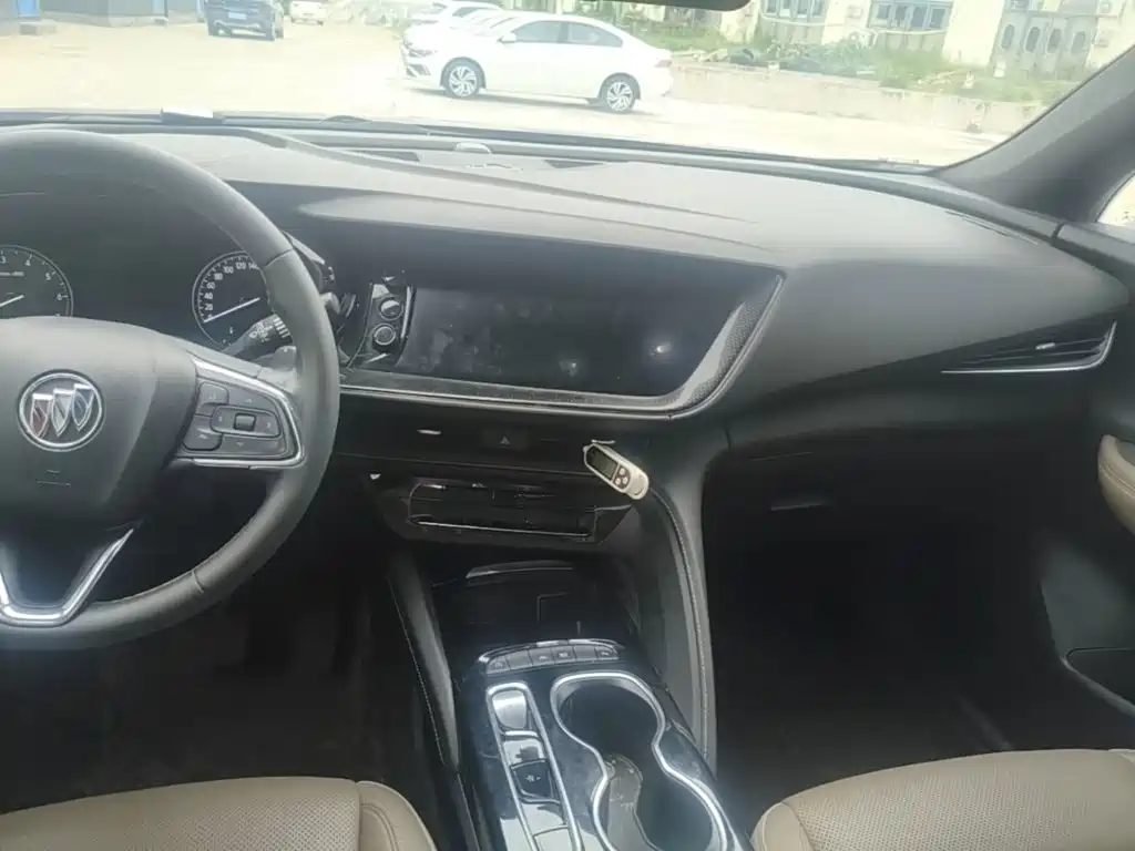 Buick Envision Plus — миниатюра 13
