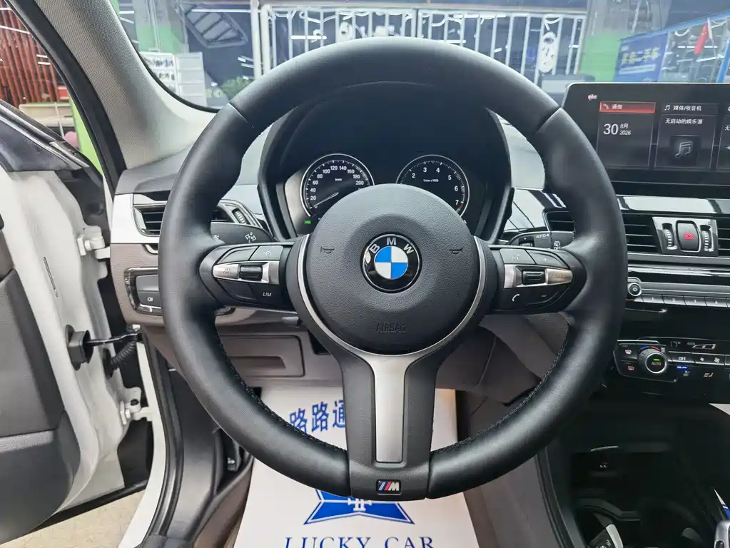BMW X1 — миниатюра 10