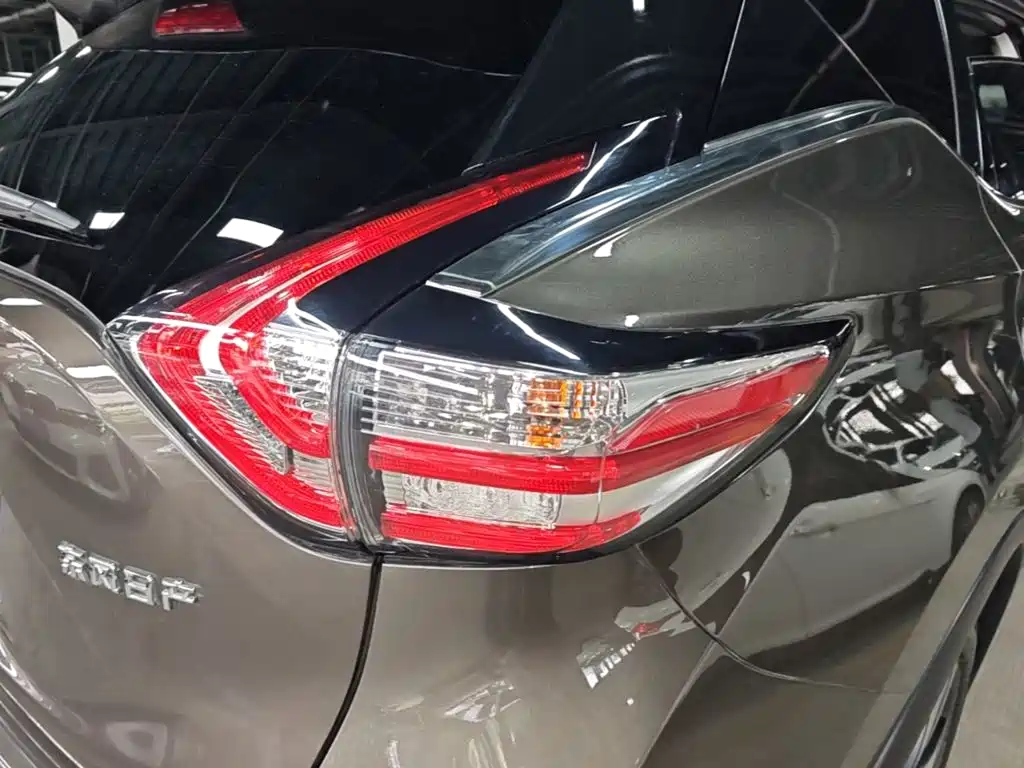 Nissan Murano — миниатюра 8