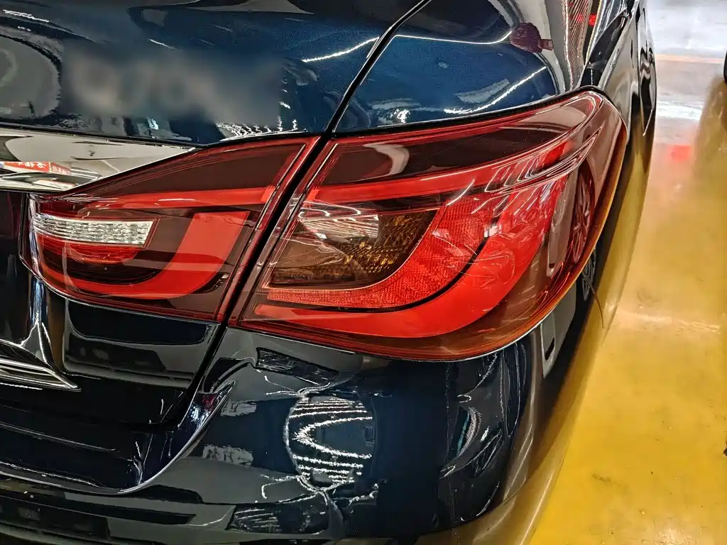 Infiniti Q70 — миниатюра 5