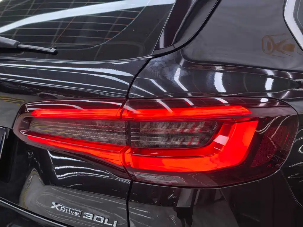 BMW X5 — миниатюра 39