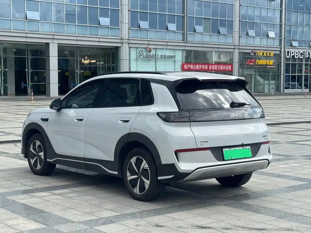 BYD Морской лев 05 EV — миниатюра 4