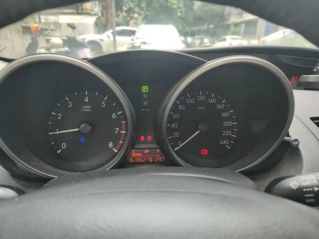 Mazda 3 Xingcheng — миниатюра 8