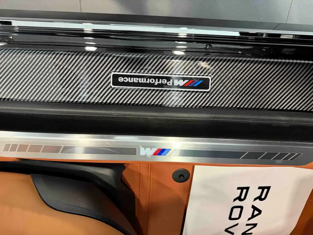 BMW 7 Series — миниатюра 16