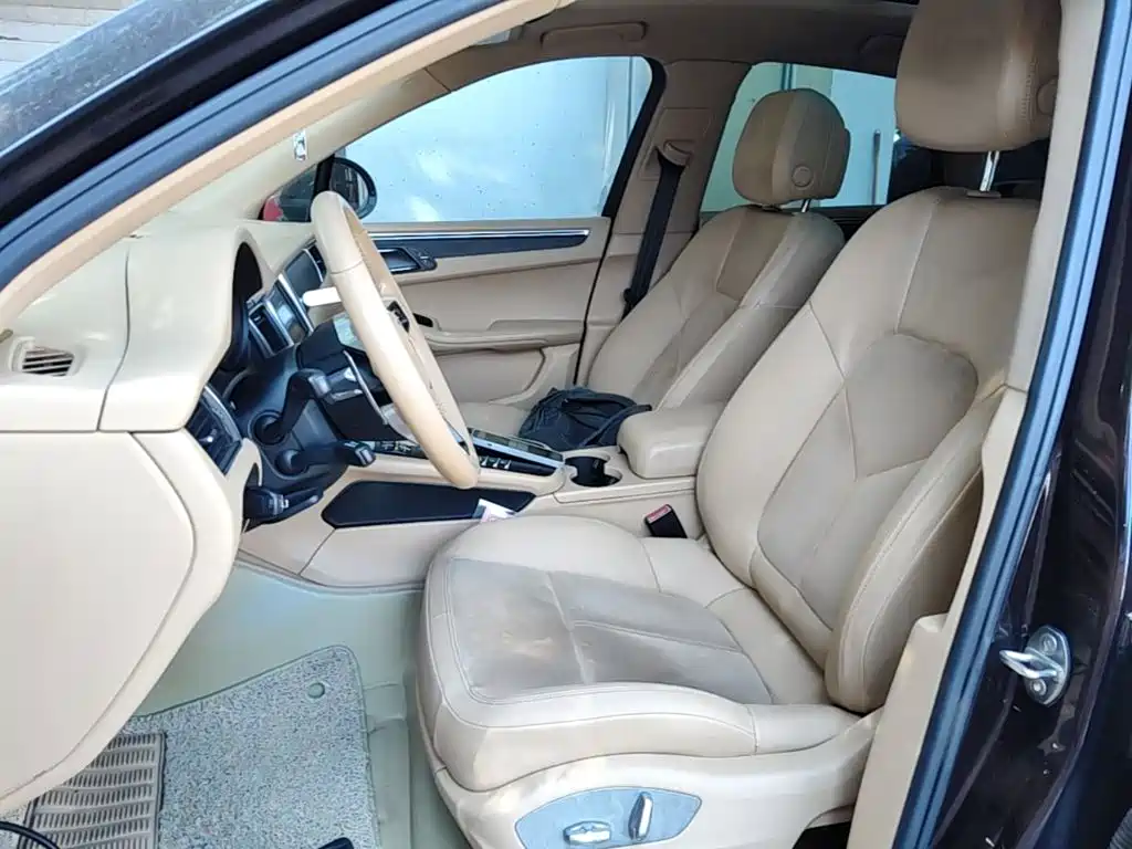 Porsche Macan — миниатюра 15