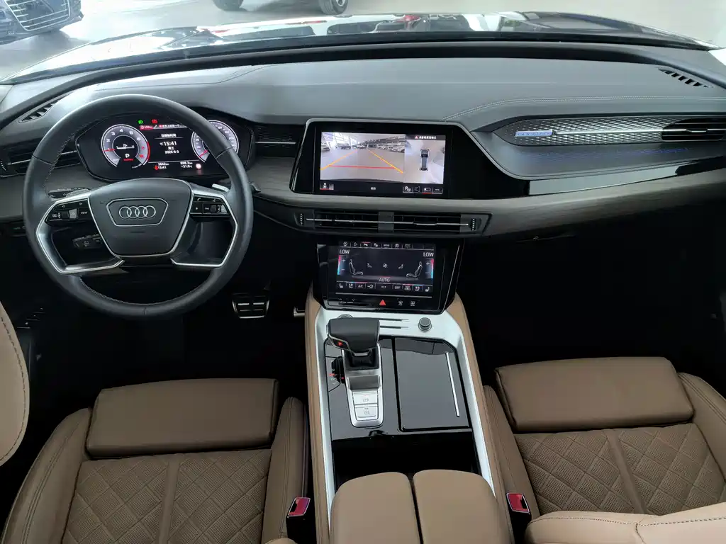 Audi Q6 — миниатюра 10