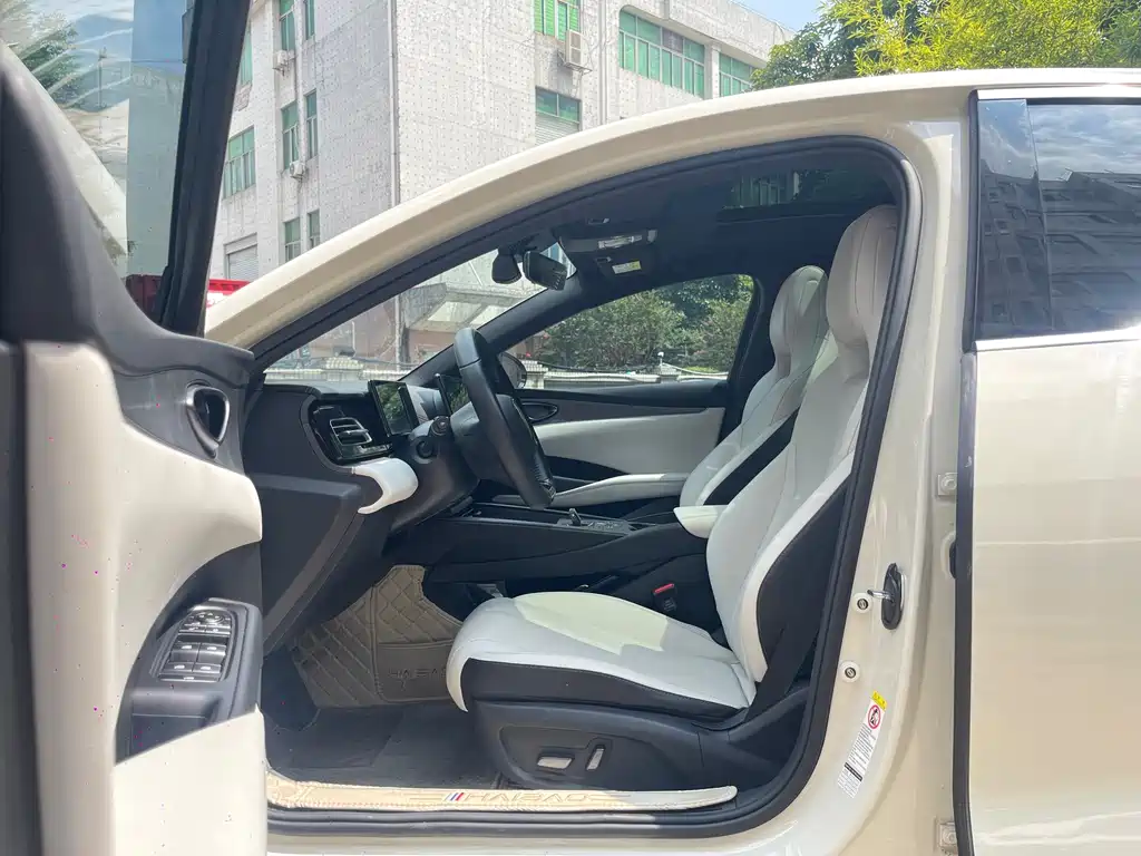 BYD Seal 06 — миниатюра 12