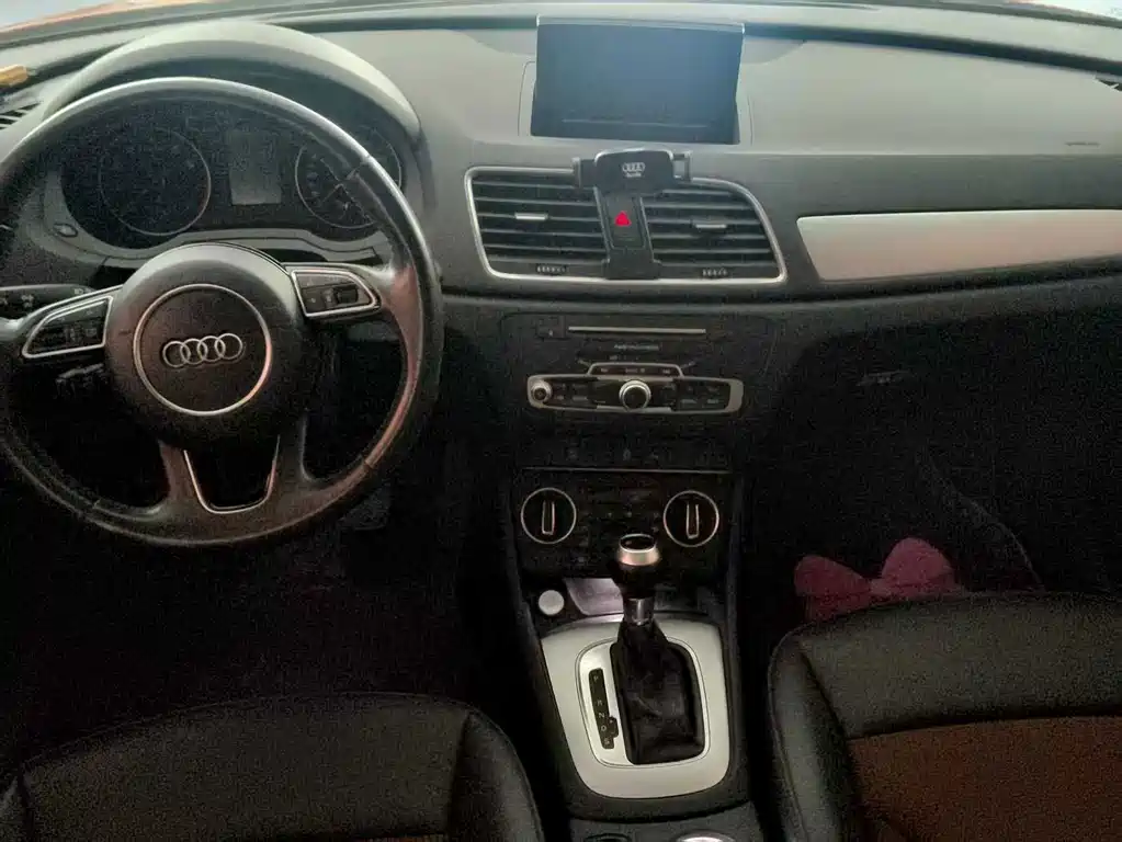 Audi Q3 — миниатюра 5
