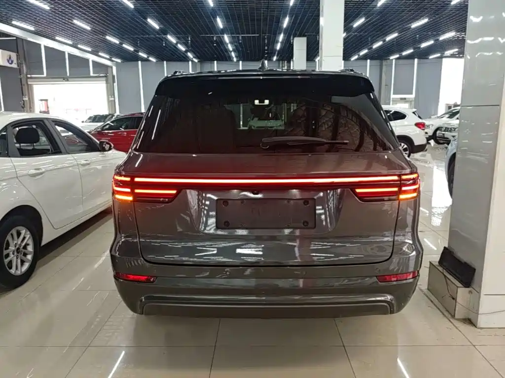 Li Auto Li ONE — миниатюра 6