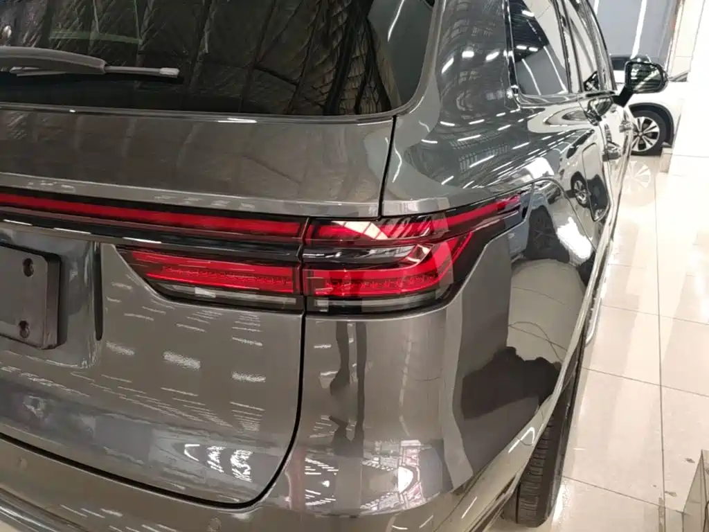 Li Auto Li ONE — миниатюра 8