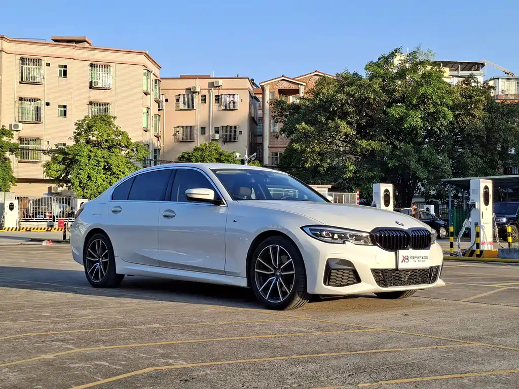 BMW 3 Series — миниатюра 3