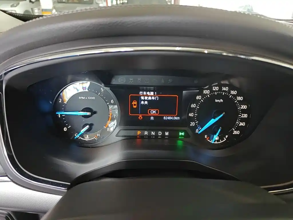 Ford Taurus — миниатюра 5