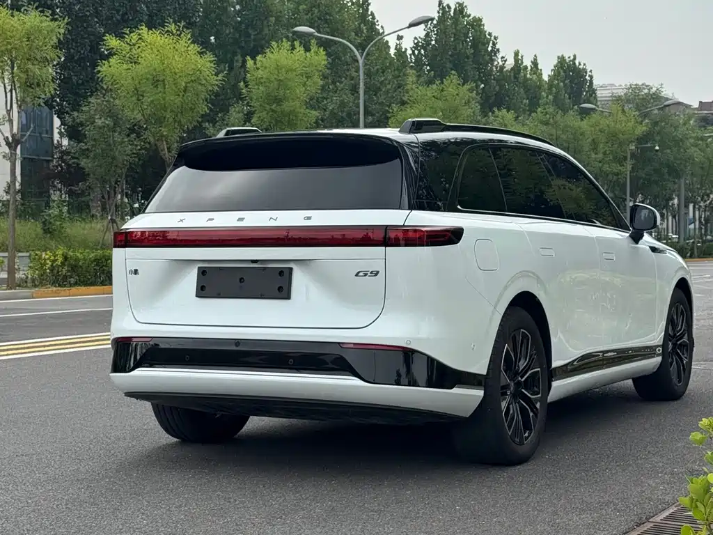 XPeng G9 — миниатюра 6