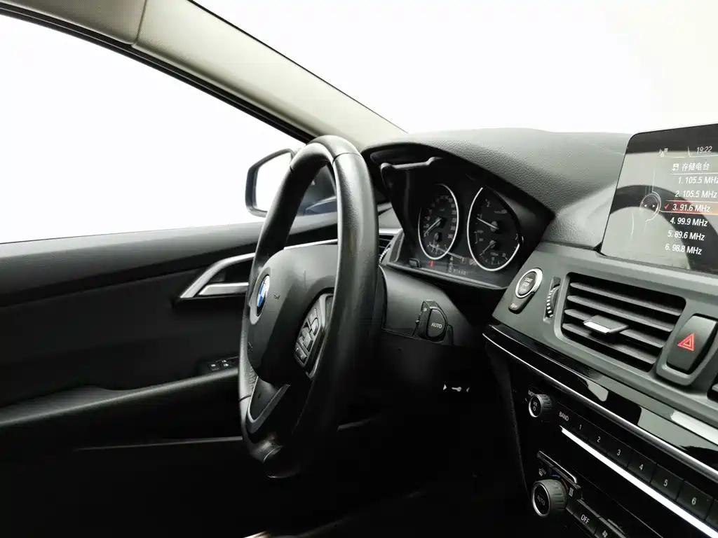 BMW 1 Series — миниатюра 22
