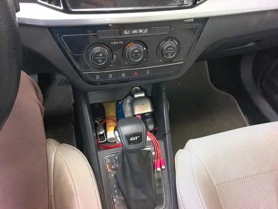 Skoda Kamiq — миниатюра 16