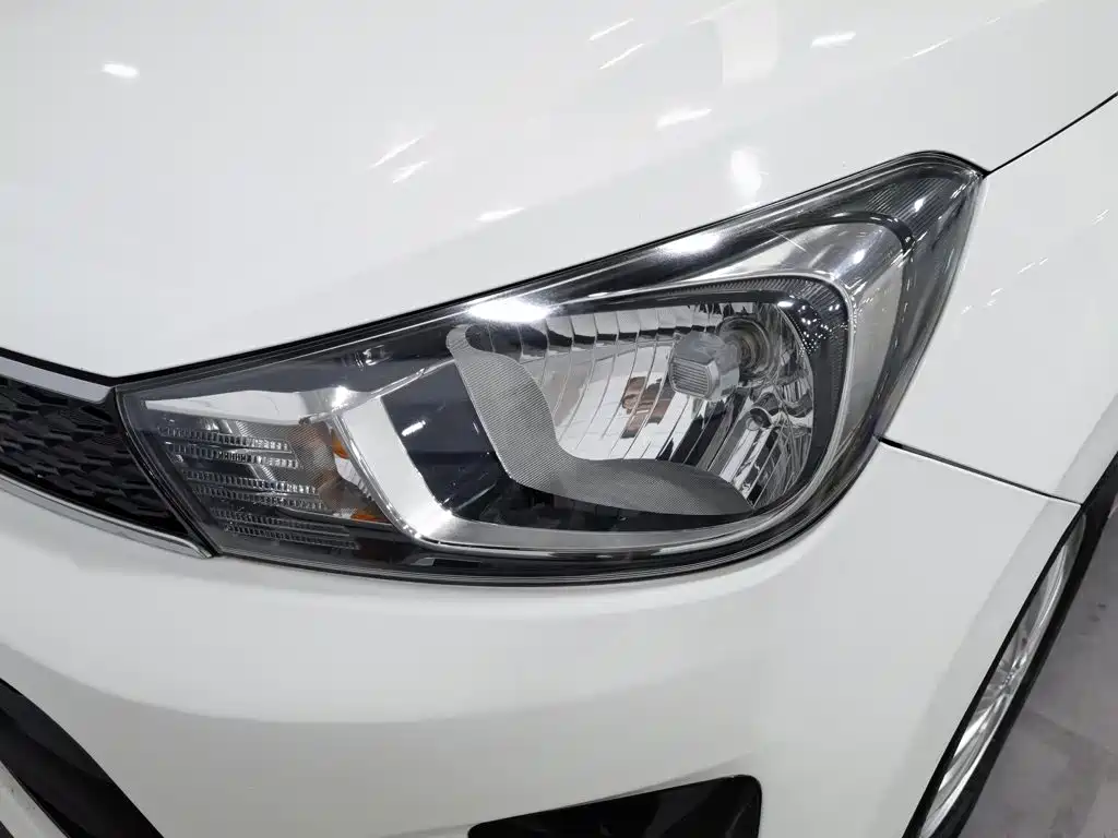 Kia Huanchi — миниатюра 7