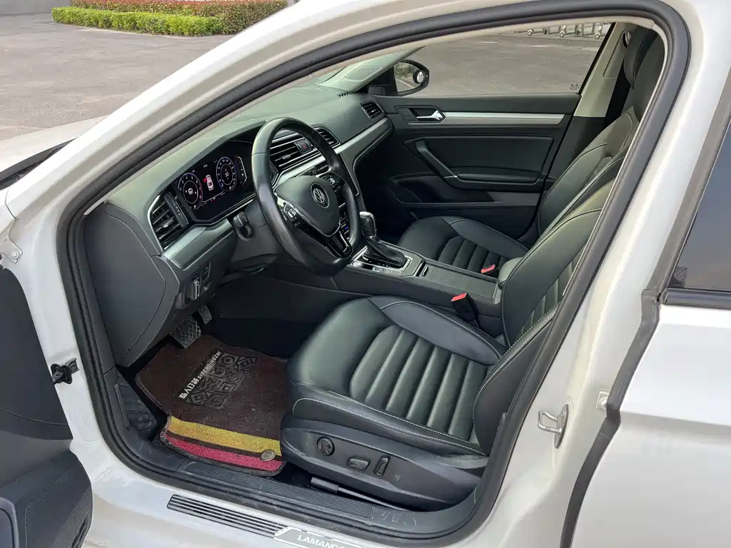 Volkswagen Lamando 2021 280TSI DSG Comfort