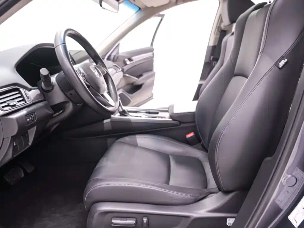 Honda Accord — миниатюра 23