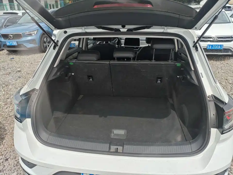Volkswagen T-Roc — миниатюра 7