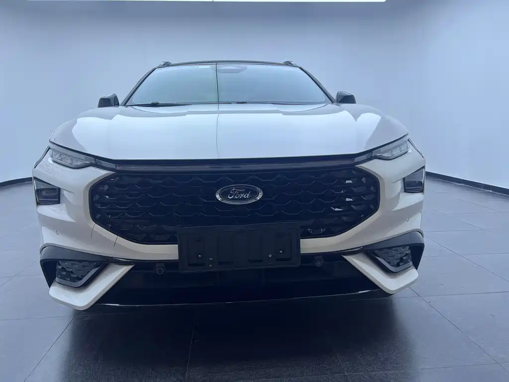 Ford Evos — миниатюра 2