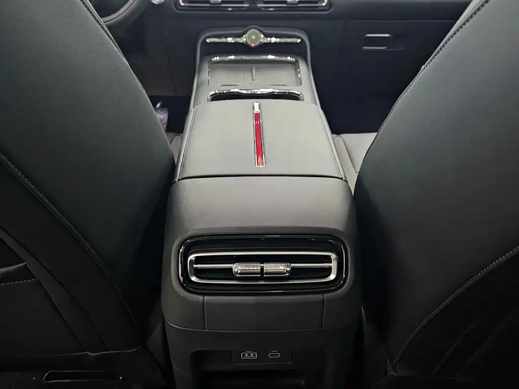 Hongqi HS5 2026 2.0T Pro