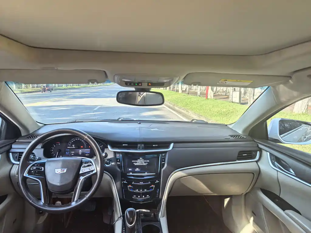 Cadillac XTS — миниатюра 8