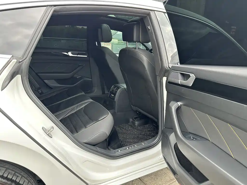 Volkswagen CC — миниатюра 25