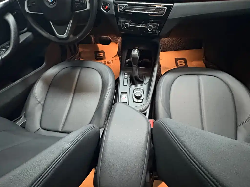 BMW X1 — миниатюра 13