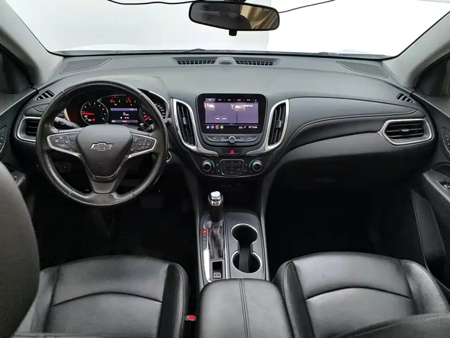 Chevrolet Equinox — миниатюра 12