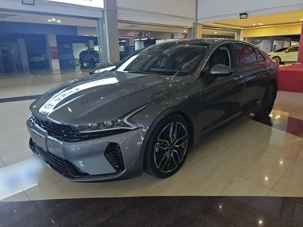 Kia K5 — миниатюра 2