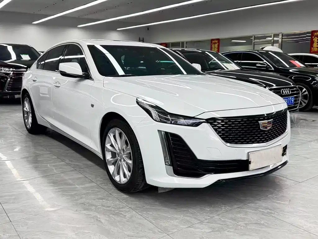 Cadillac CT5 — миниатюра 3