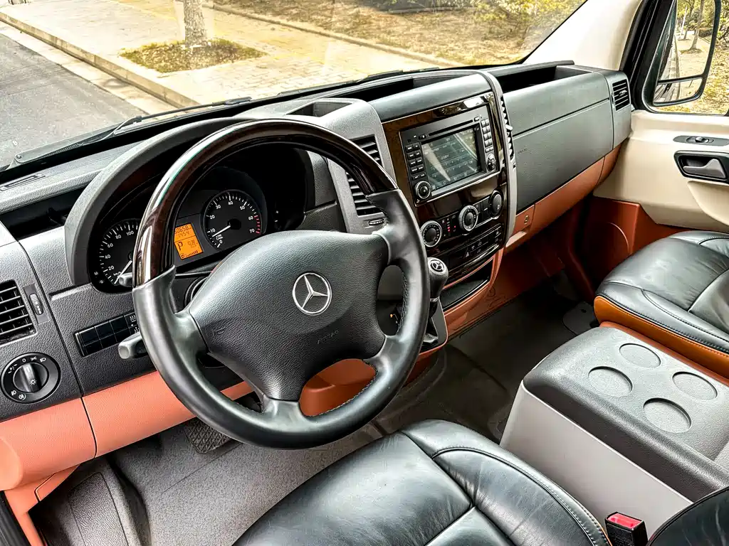 Mercedes-Benz Sprinter 2017 3.5L AT
