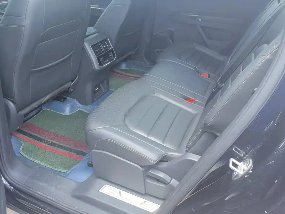 Volkswagen Teramont — миниатюра 11