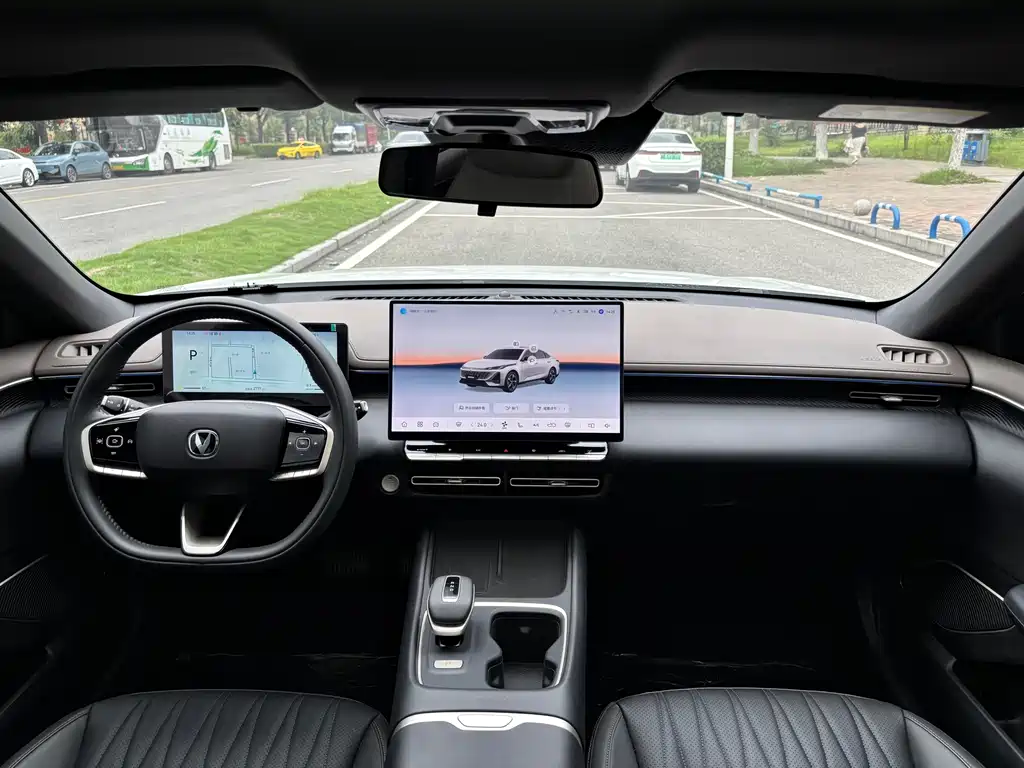 Changan Eado — миниатюра 9