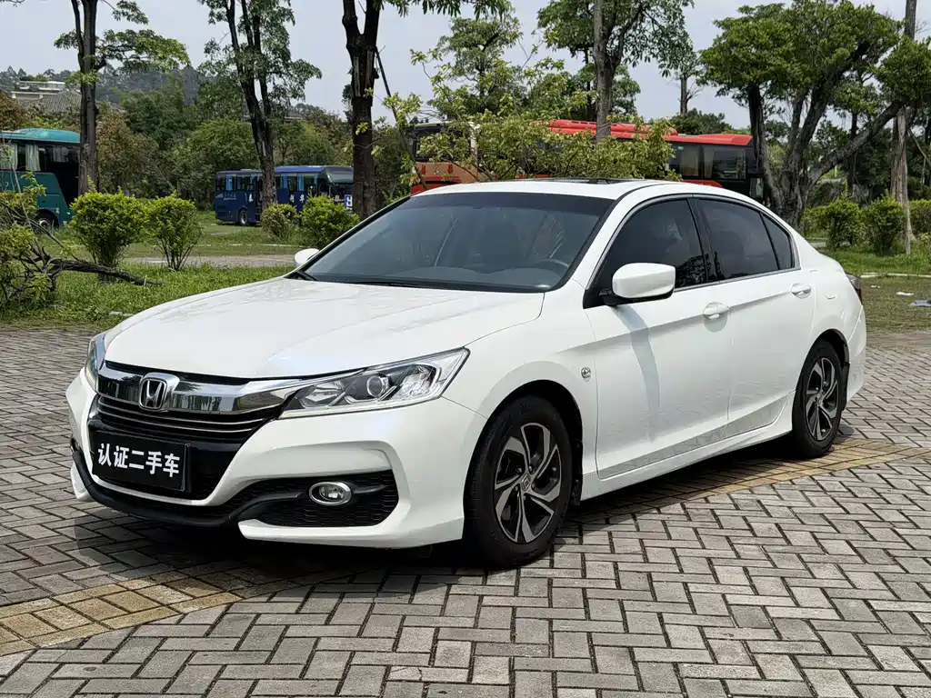 Купить Honda Accord