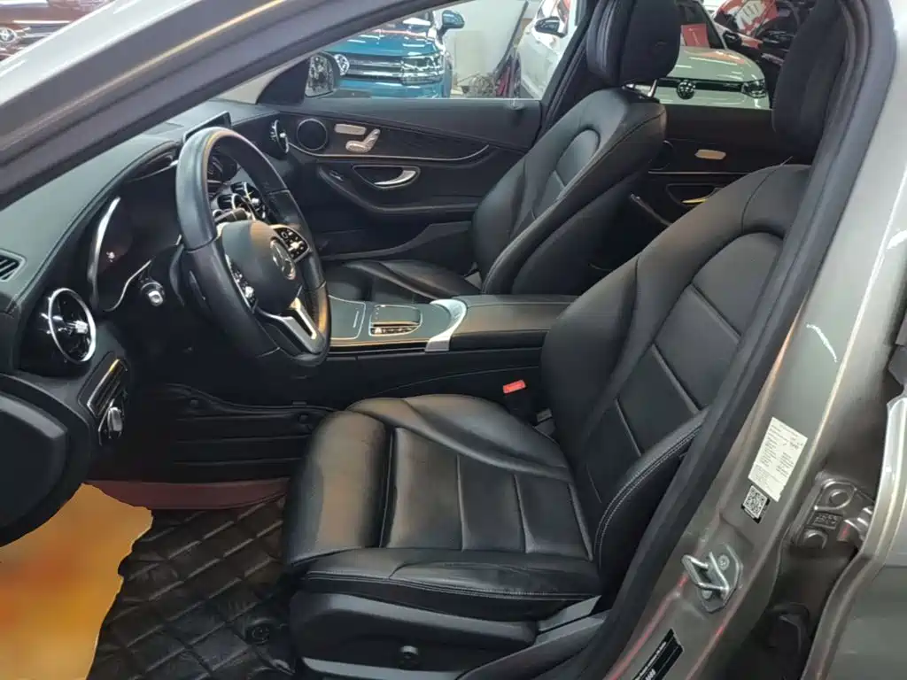 Mercedes-Benz C-Class — миниатюра 15