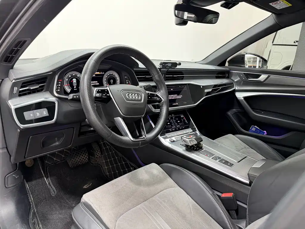 Audi A6L — миниатюра 10